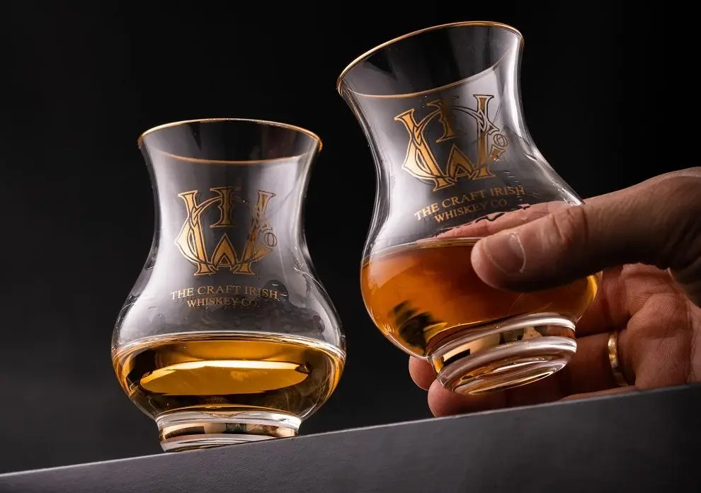 The Érimón Glass Set